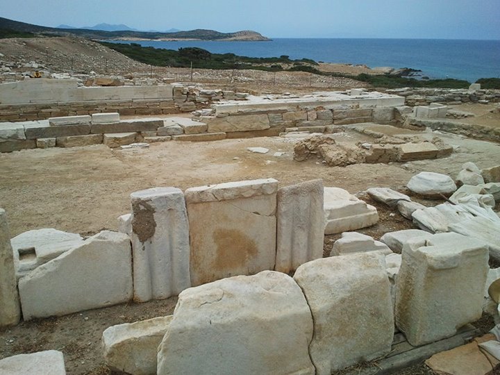 Archaeological site Mandra (parts of the temple)